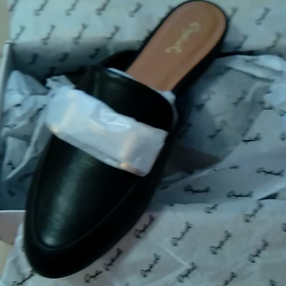 Lorraine Black & Gold Flat Trim Loafer Mules Sz8.5